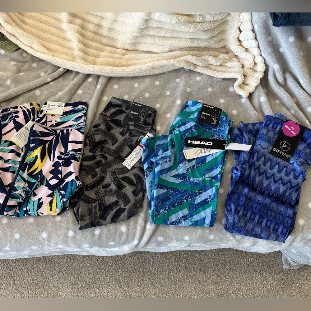 NWT size Small workout cropped leggings 4 pairs $10 each or all 4 for $20